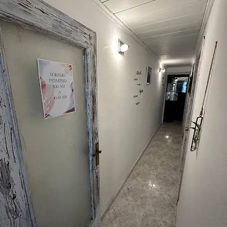 Chill House Bcn Apartment